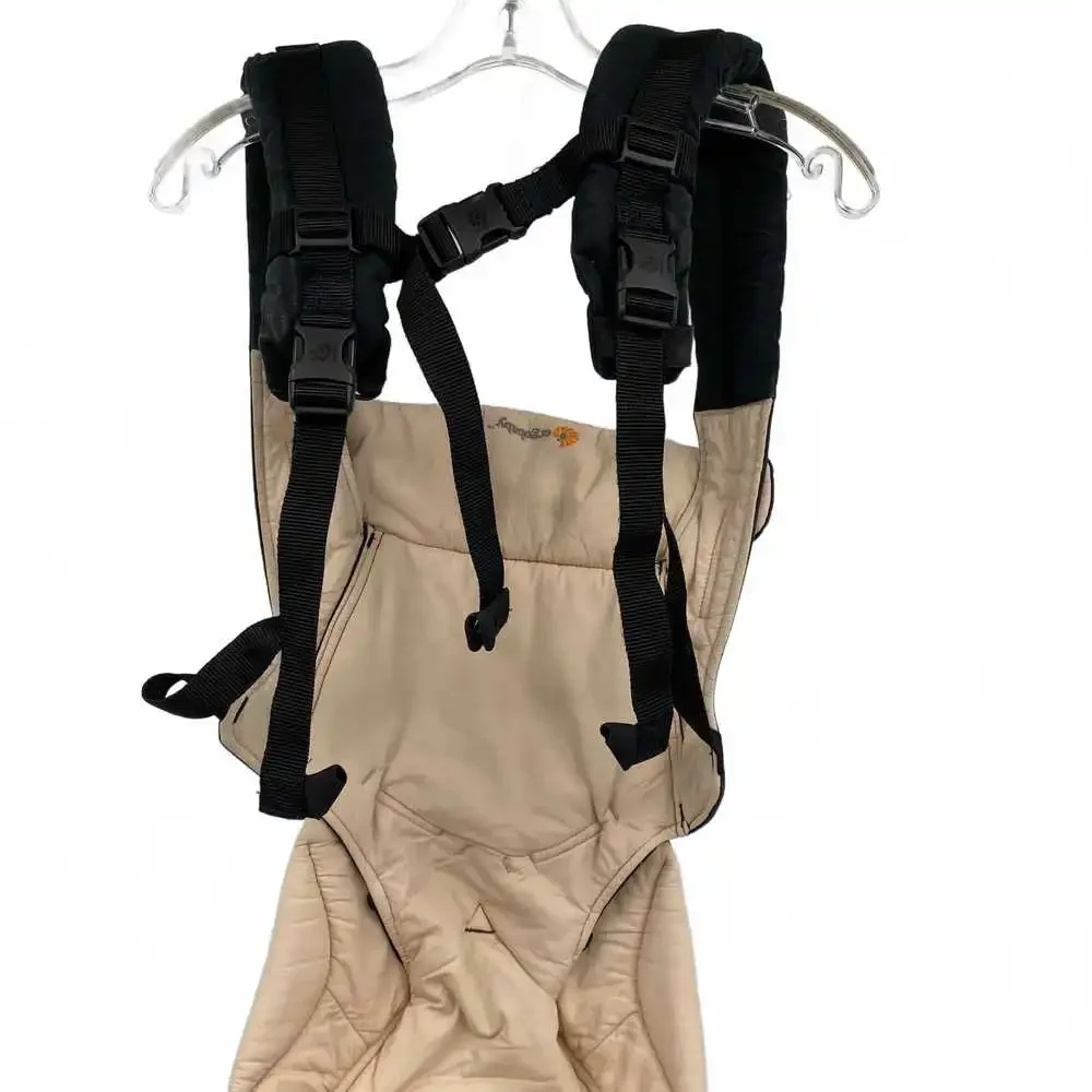 Ergobaby Four Position 360 Carrier with Insert Black OS | Winter Ready
